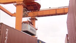 China impõe tarifas a produtos agrícolas do Canadá em retaliação comercial. A medida entra em vigor em 20 de março.