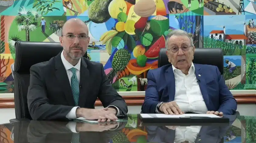 CNA promete ação contra Carrefour e empresas francesas. CEO do Carrefour, Alexandre Bompard, enviou uma carta de retratação.