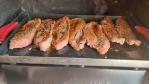 Brasil amplia exportações de carne bovina mirando Japão e Vietnã; tarifas dos EUA têm impacto limitado
