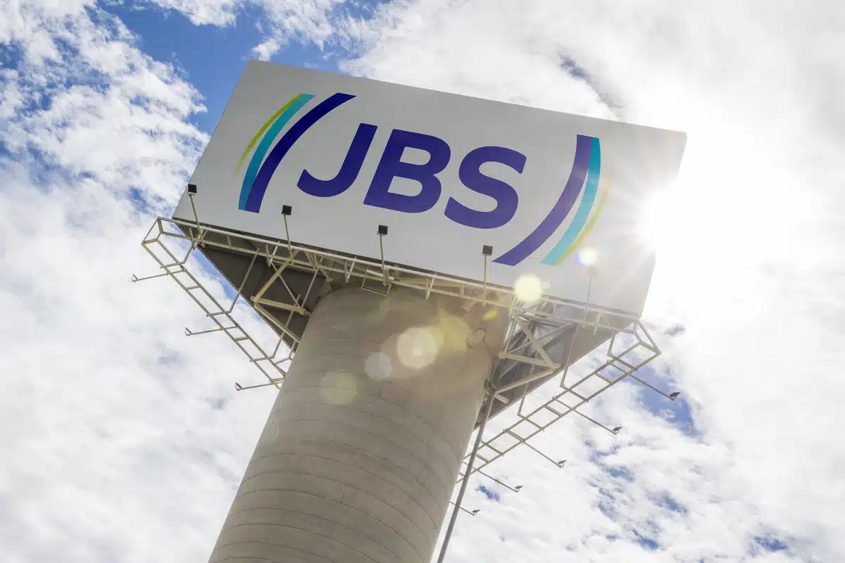 JBS prevê investir US$ 37 milhões em biotecnologia para desenvolver proteínas funcionais, nutrição de precisão e novas aplicações.