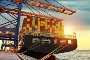 Conteiner utilizado em Porto para exportações