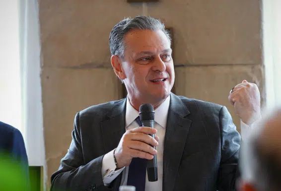 Brasil mira mais comércio com Ásia e Sul Global. Ministro Carlos Fávaro destaca abertura de mercados durante visita à China.