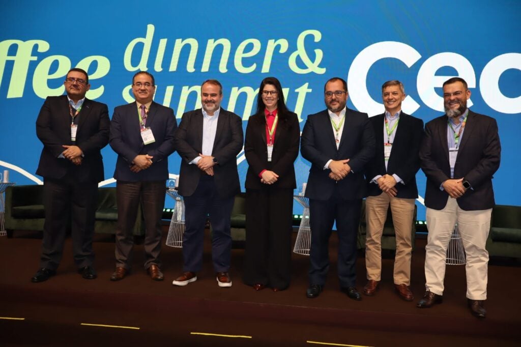 Participantes do Painel “Desafios Logísticos no Abastecimento de Café”
