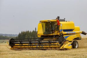 Salário no agro paranaense supera média nacional em 58%