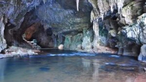 Goiás compra fazendas para proteger uma das maiores cavernas do país