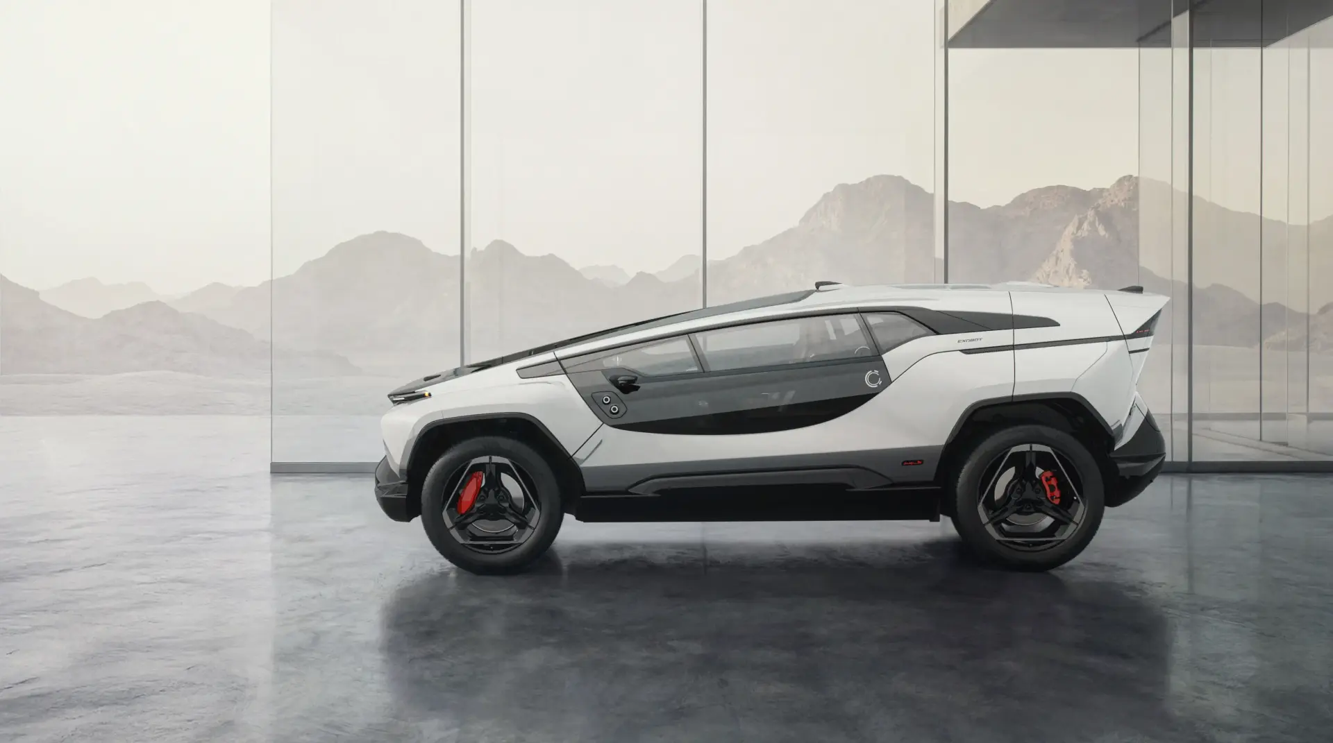 Arábia Saudita apresenta o CEER EXOBOT SUV, elétrico de 850 cv, três motores e autonomia estimada em até 560 km