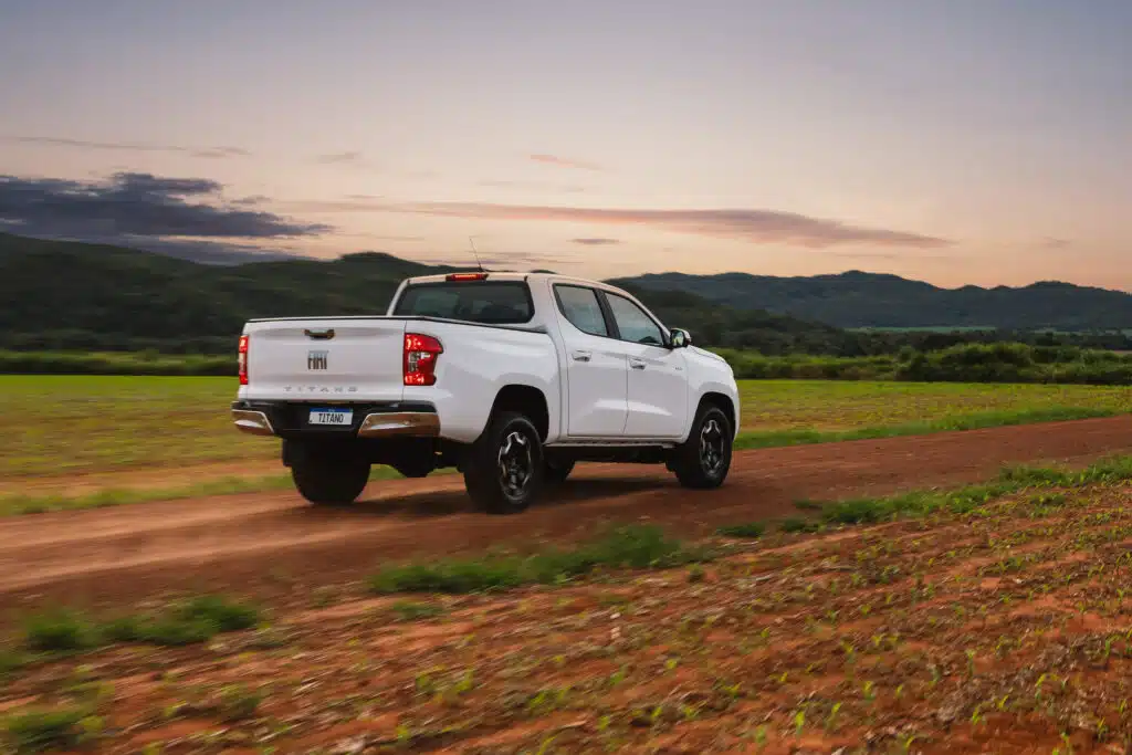 Fiat Titano tem queda nas vendas e perde espaço entre as picapes médias em 2026