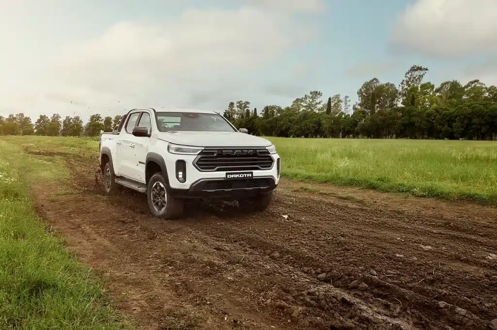 Ram Dakota avança em vendas ao longo de 2026.