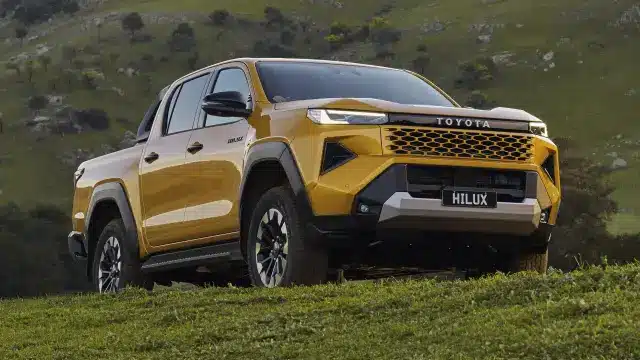 Nova geração da Toyota Hilux será uma das novidades entre as picapes médias
