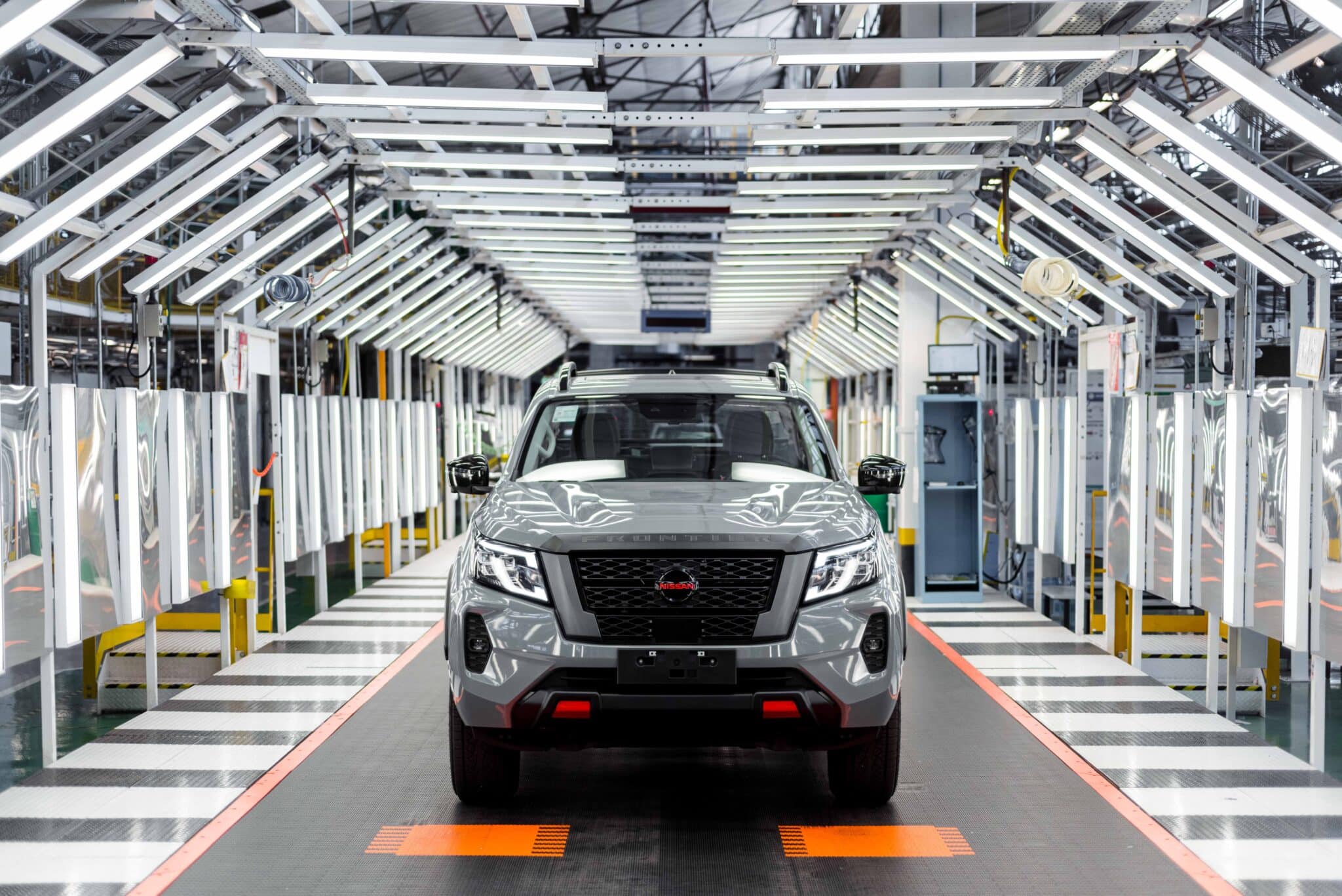 Nissan Frontier vende só 5 unidades; ainda vale a pena comprar?